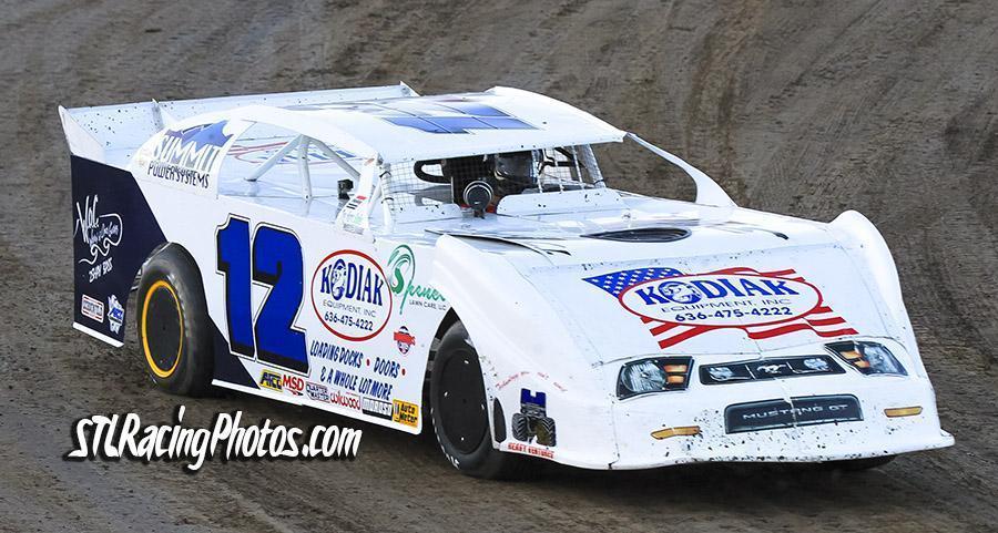 Wesley Hastings at Federated Auto Parts Raceway at I-55 on March 26th, 2016.