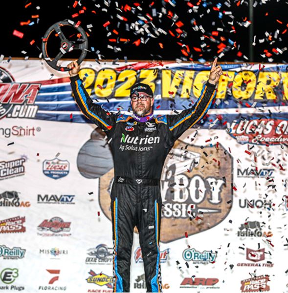 Jonathan Davenport won the Cowboy Classic on Thursday night as the three-night Show-Me 100 Presented by Missouri Division of Tourism got underway at Lucas Oil Speedway. (GS Stanek Racing Photography).